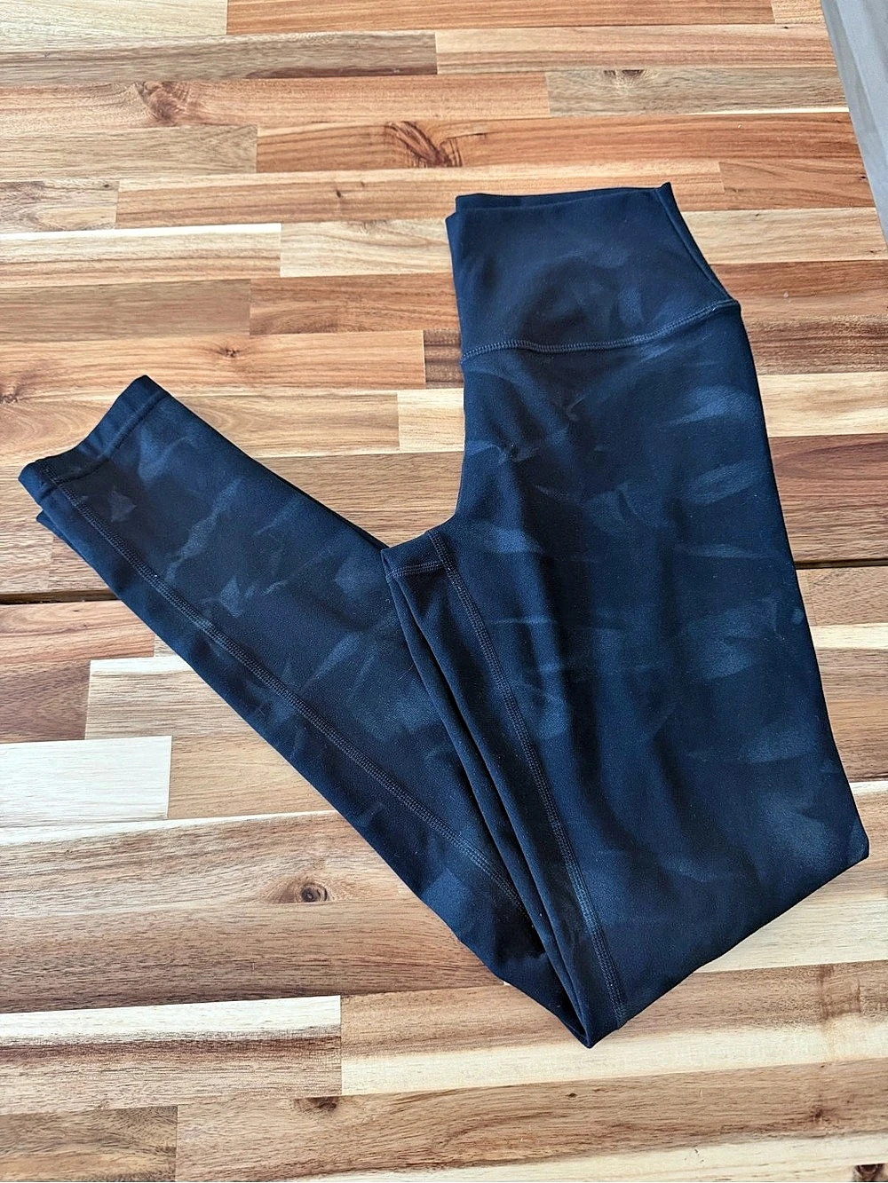 Zella Abstract Athletic Leggings in Black Size Small Like New